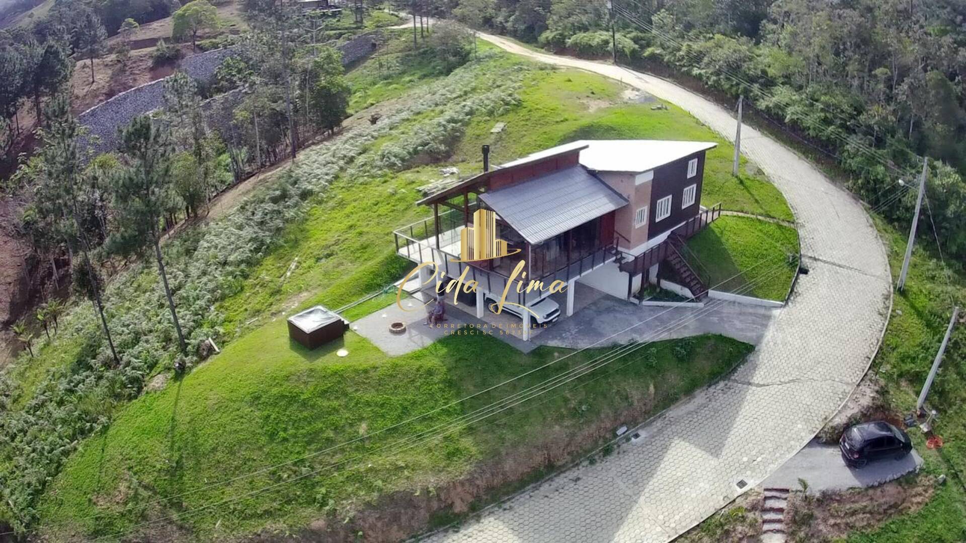 Casa, 3 quartos, 200 m² - Foto 1