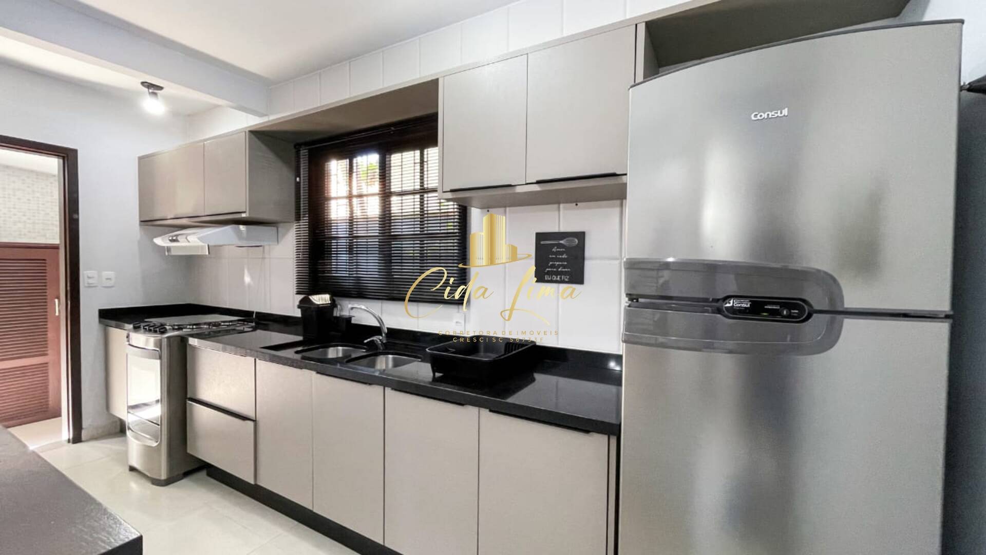 Casa, 3 quartos, 228 m² - Foto 8