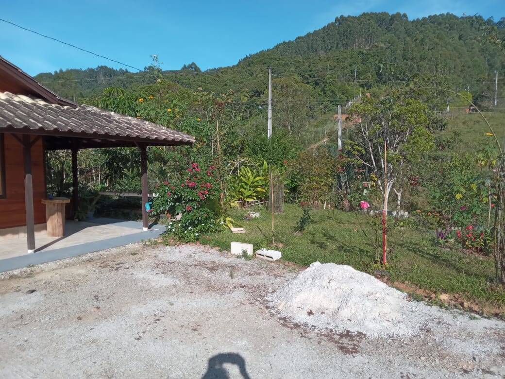 Sítio, 2 quartos, 2000 m² - Foto 3