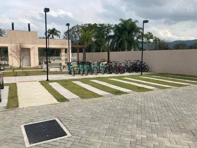 Apartamento para Venda em Palhoça - 4