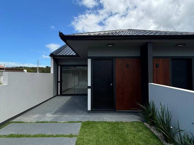 #242 - Casa para Venda em São José - SC - 1
