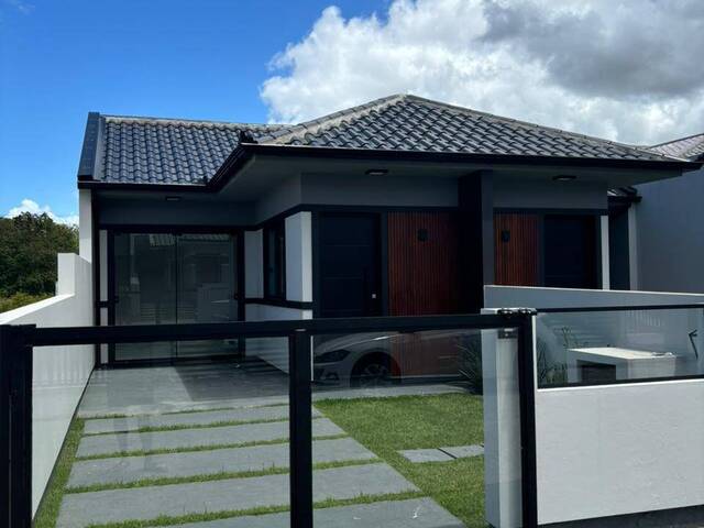 Casa para Venda em São José - 4