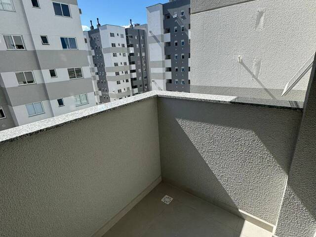 #245 - Apartamento para Venda em Palhoça - SC - 2