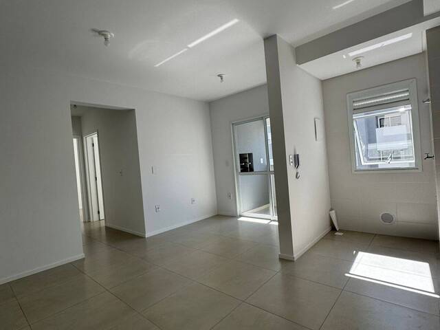 Apartamento para Venda em Palhoça - 5