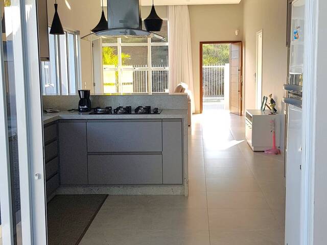 Casa para Venda em São José - 5