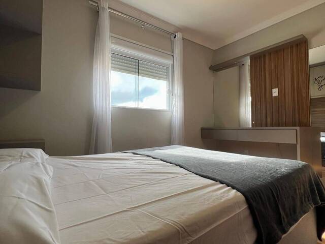 #272 - Apartamento para Venda em Florianópolis - SC