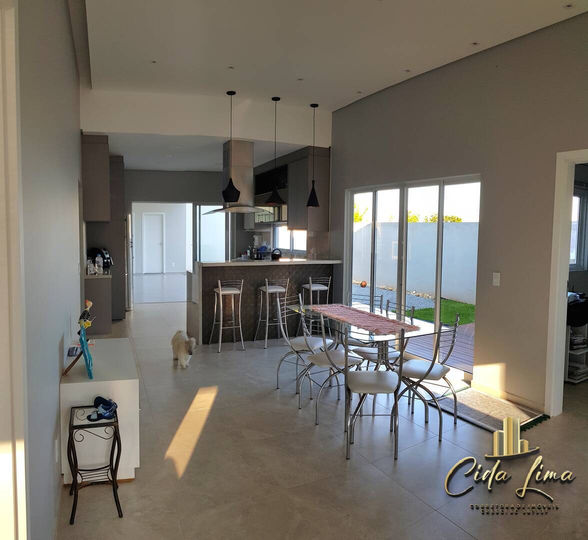 Casa, 3 quartos, 179 m² - Foto 6