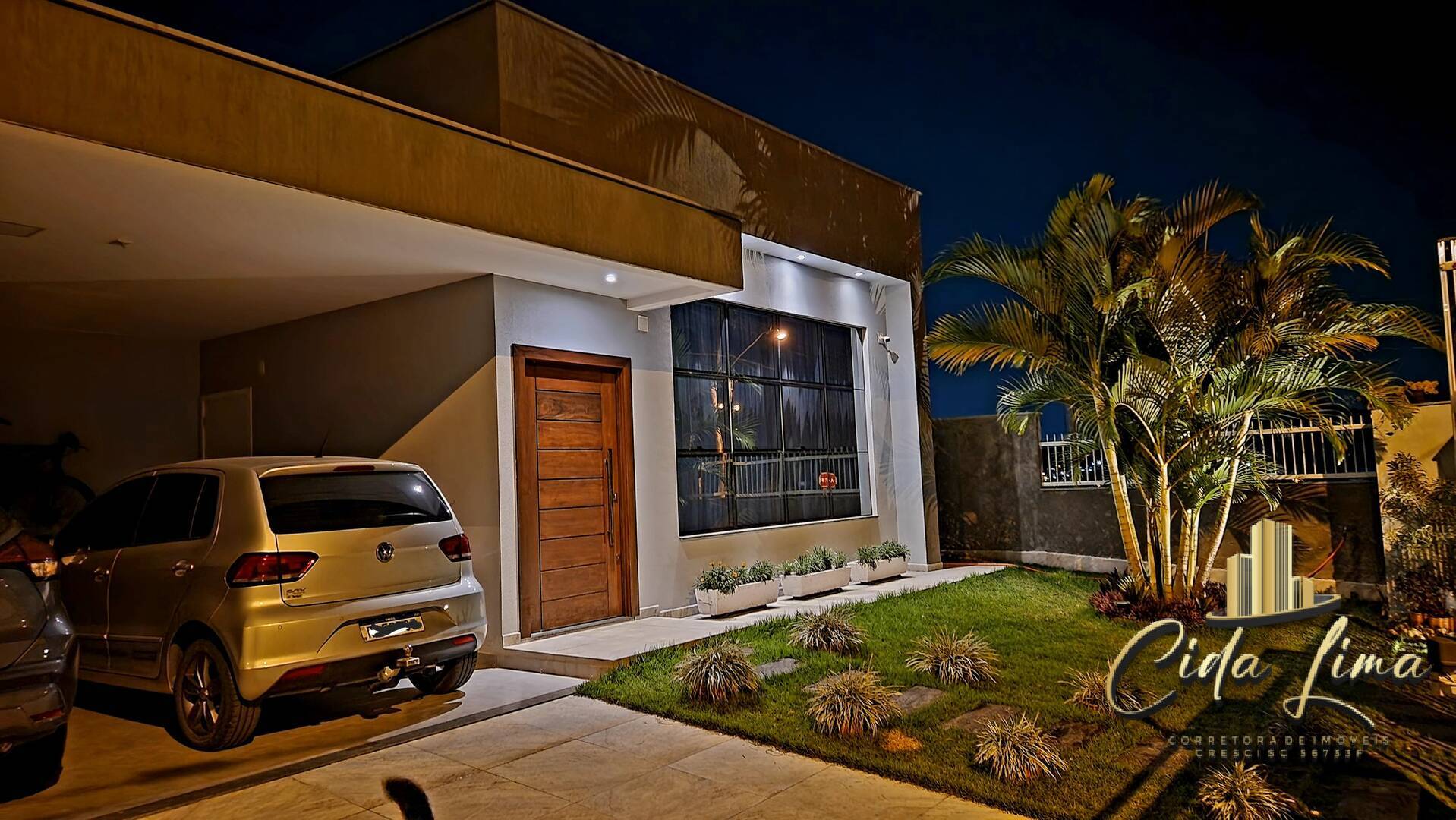 Casa, 3 quartos, 179 m² - Foto 1