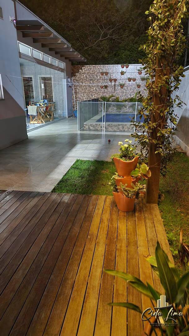 Casa, 3 quartos, 179 m² - Foto 13
