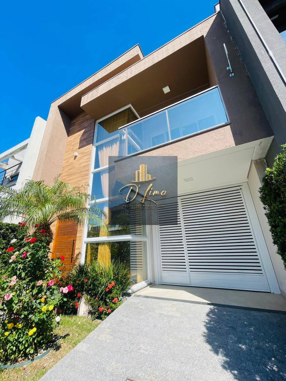 Casa, 3 quartos, 227 m² - Foto 1